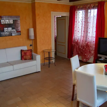 L'angolo Di Verlano * Canossa