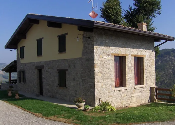 韦拉诺角旅馆 Canossa